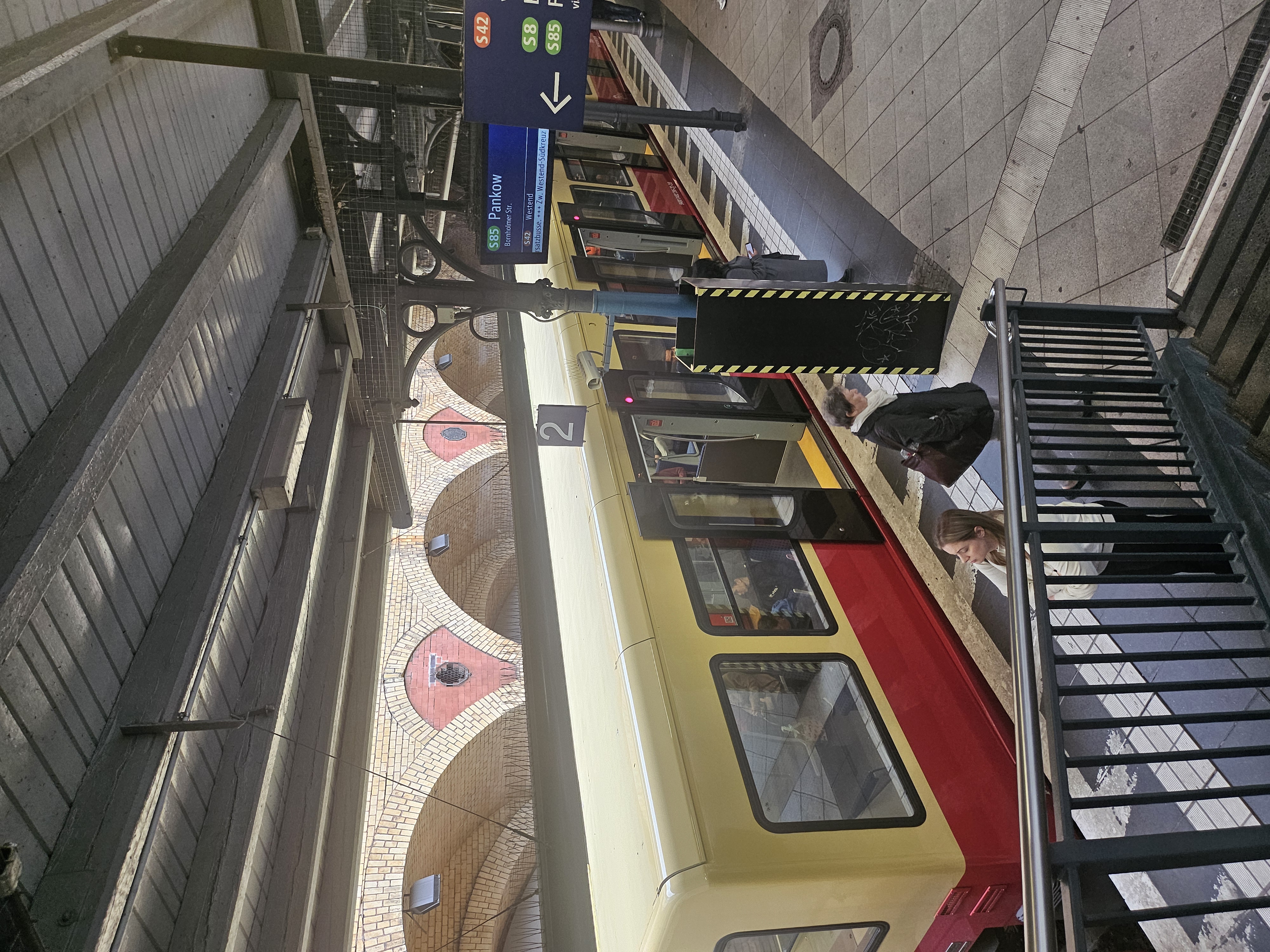 Berlin U-Bahn metro underground transit platform and track